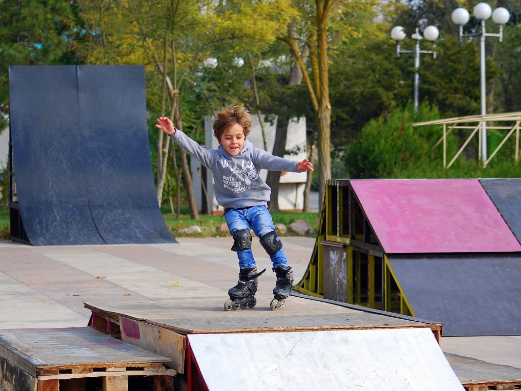 Discover the Amazing History of Roller Skating Rainbow Rink